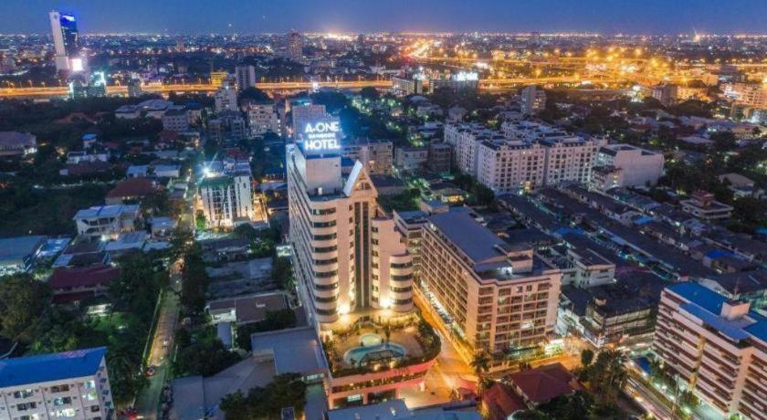 A-One Motel Bangkok Exterior foto